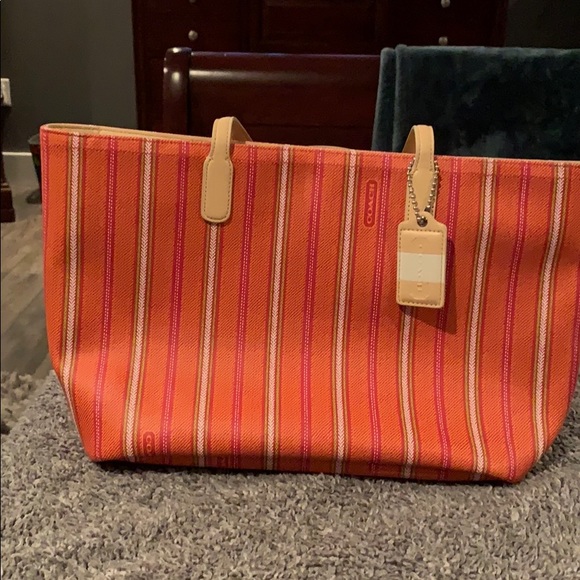 Coach Handbags - Coach tote Coach Handbags - Coach tote